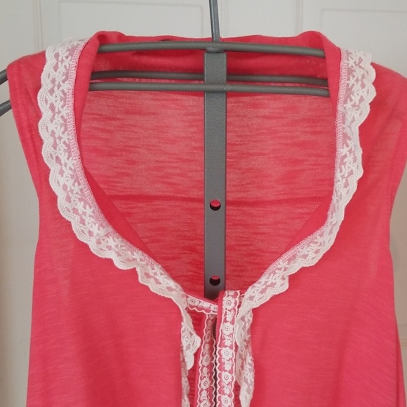 CORAL SHRUG - Picture 2 of 3